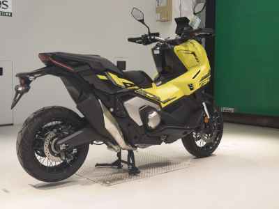 Honda X-Adv 750 2025