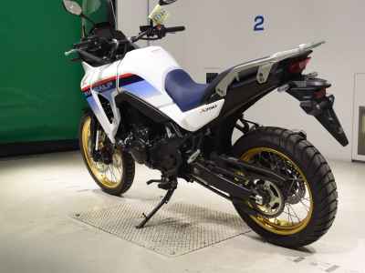 Honda Transalp 750 2024