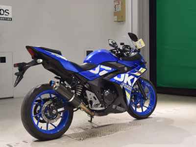 Suzuki GSX250R