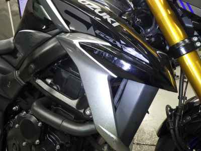 Suzuki GSX-S750