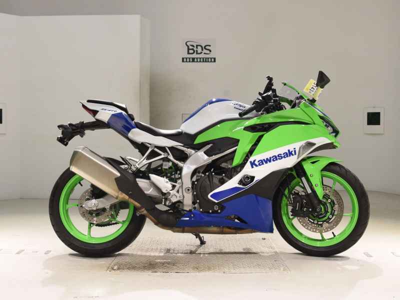 Kawasaki Ninja ZX-4RR