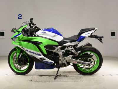 Kawasaki Ninja ZX-4RR