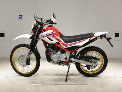 Yamaha XT250 Serow 2020