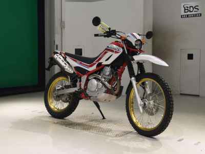 Yamaha XT250 Serow 2020