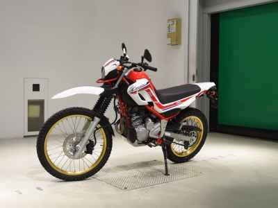 Yamaha XT250 Serow 2020