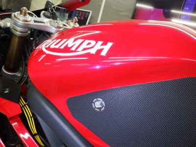 Triumph Daytona 675 2011
