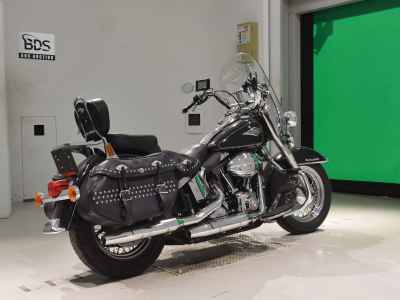 Harley-Davidson Heritage FLSTC1580 2011