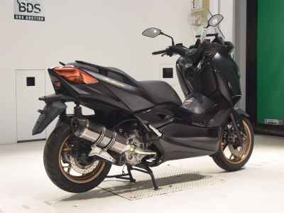 Yamaha XMAX 250 2022