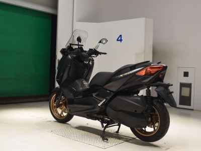 Yamaha XMAX 250 2022