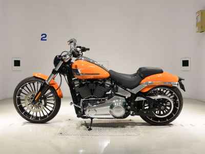 Harley-Davidson Breakout FXBR1920 2023