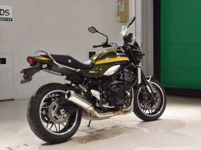 Kawasaki Z900RS 2021