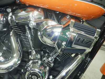 Harley-Davidson Breakout FXBR1920 2024