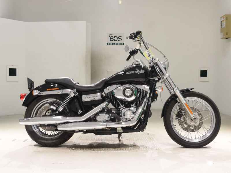 Harley-Davidson Super Glide FXDC1580 2013