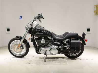 Harley-Davidson Super Glide FXDC1580 2013