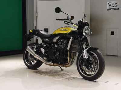 Kawasaki Z900RS 2024