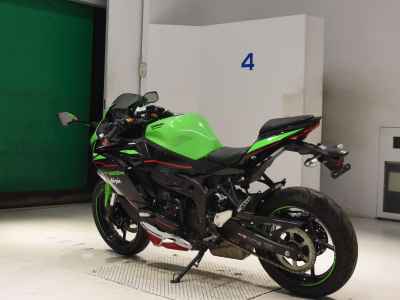 Kawasaki Ninja ZX-25R KRT Edition