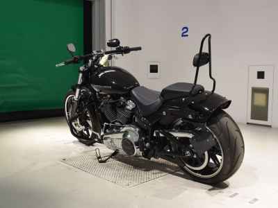 Harley-Davidson Breakout FXBRS1870 2022