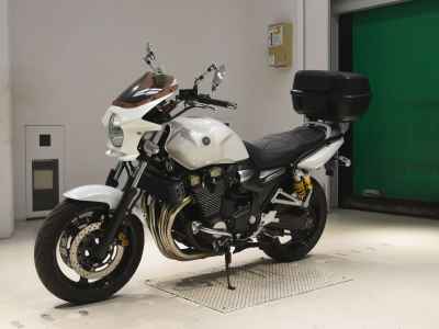 Yamaha XJR1300L 2022