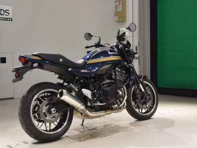 Kawasaki Z900RS 2022