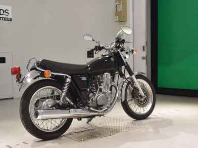 Yamaha SR400 2018