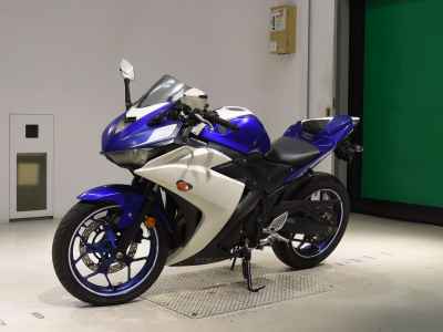 Yamaha YZF-R25 2016