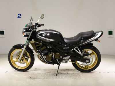 Kawasaki Balius ZR250