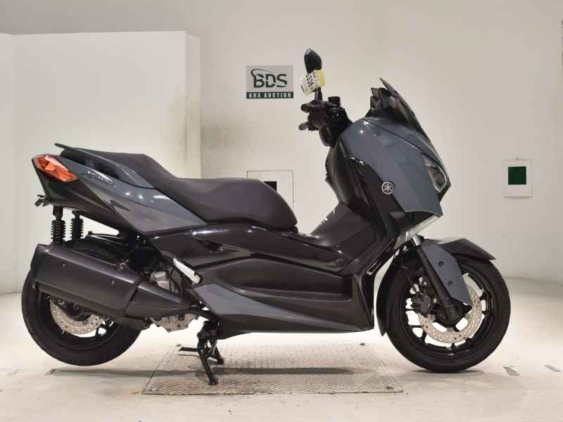 Yamaha XMAX 250 2022