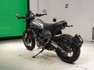 Ducati Scrambler Nightshift 2021
