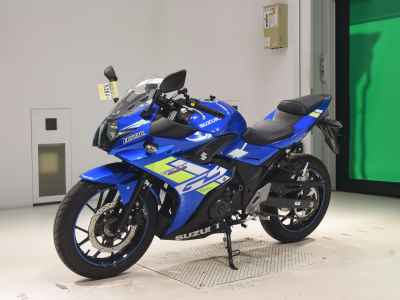 Suzuki GSX250R