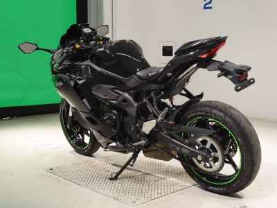 Kawasaki Ninja ZX-25R