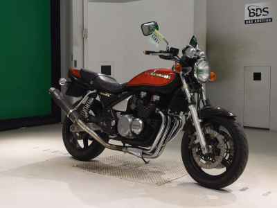 Kawasaki Zephyr 400 2010