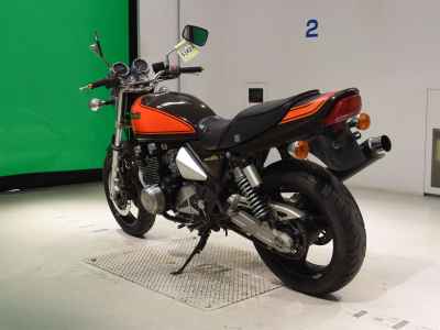 Kawasaki Zephyr 400 2010