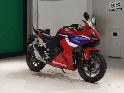 Honda CBR400R 2025