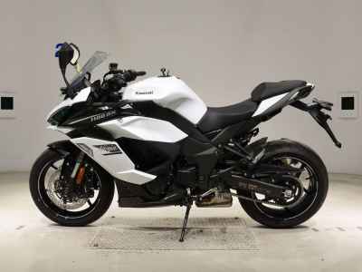 Kawasaki Ninja 1100SX 2025