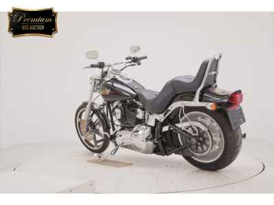 Harley-Davidson Softail FXSTC1580 2010