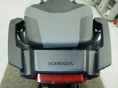Honda X-Adv 750 2025