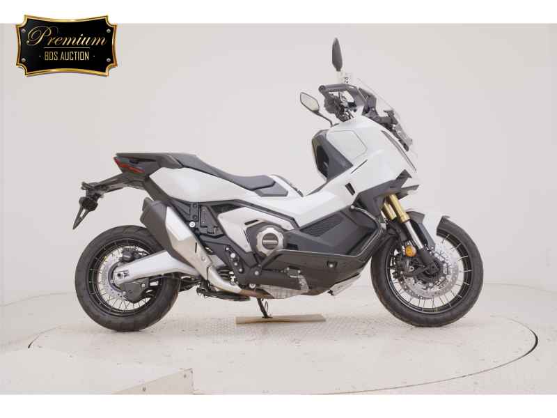 Honda X-Adv 750 2025