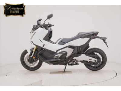 Honda X-Adv 750 2025