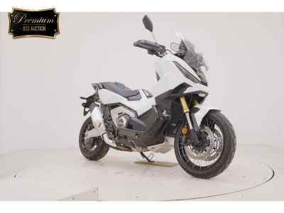 Honda X-Adv 750 2025