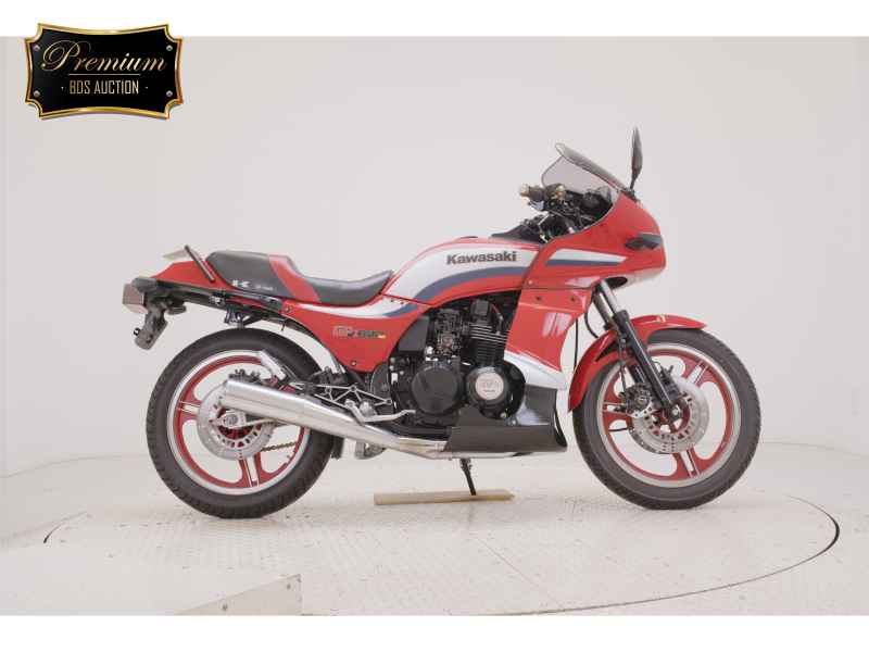 Kawasaki GPZ550 2025