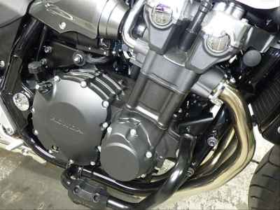 Honda CB1300SF 2025