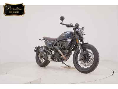 Ducati Scrambler Nightshift 2025