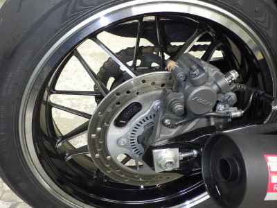 Kawasaki Z900RS 2023