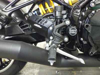 Kawasaki Z900RS 2023