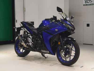 Yamaha YZF-R25 2018