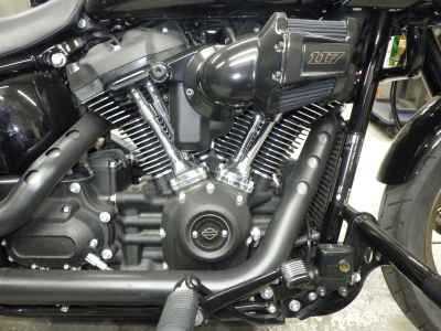 Harley-Davidson FXLRST1920 2024