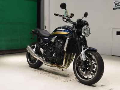 Kawasaki Z900RS 2022