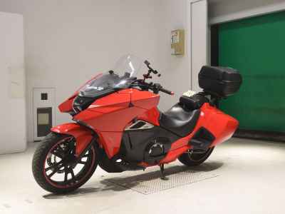 Honda NM4 Vultus 2015