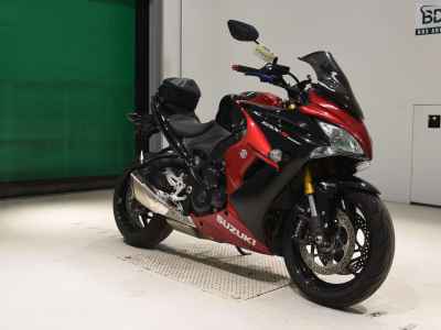 Suzuki GSX-S1000F 2015