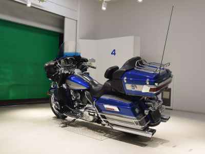 Harley-Davidson Electra Glide FLHTCU1580 2009